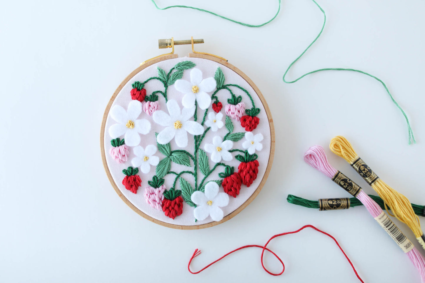 5" and 6" Strawberry & Daisy Bundle Kit